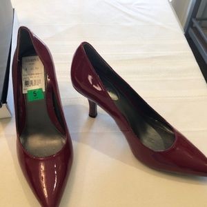 ALFANI patent leather red